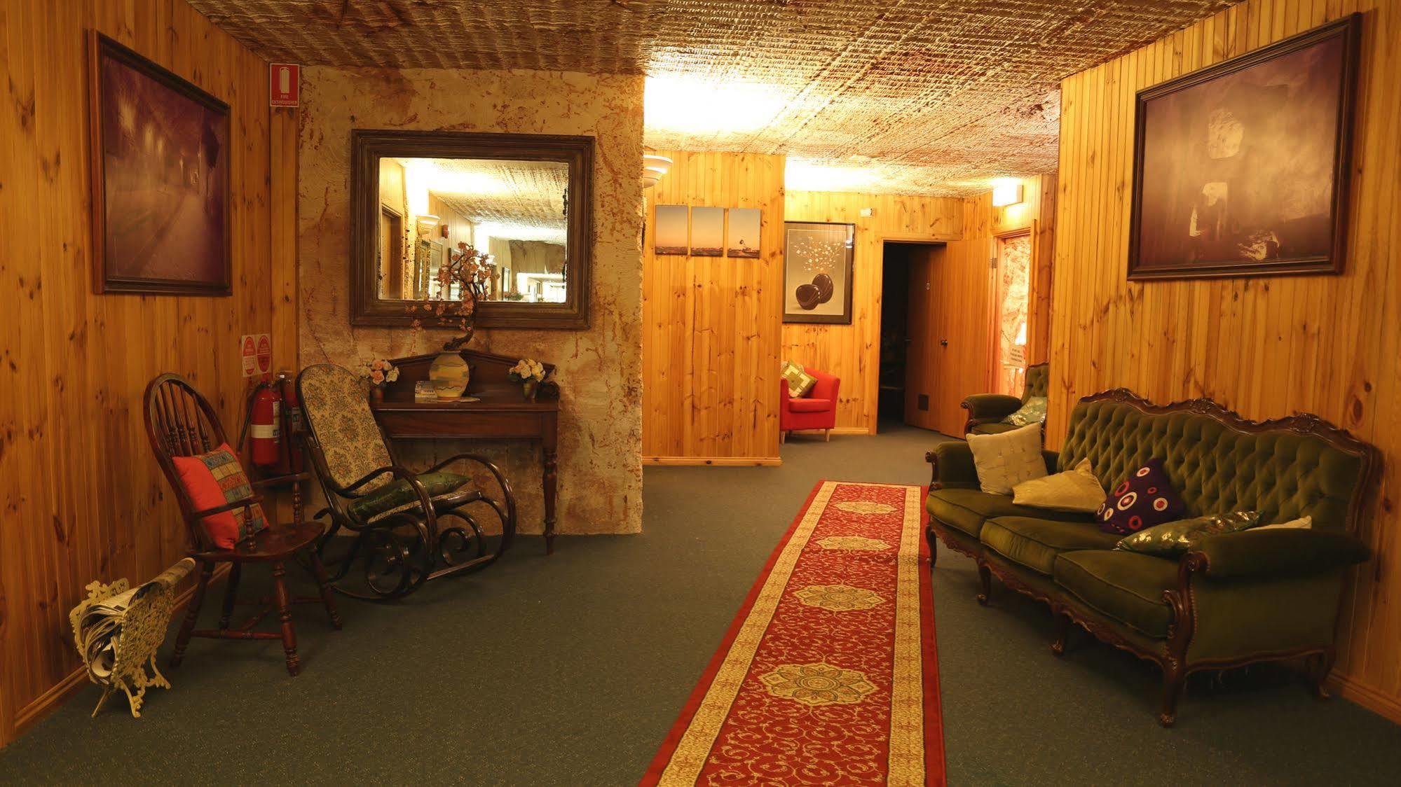 Comfort Inn Coober Pedy Experience מראה חיצוני תמונה